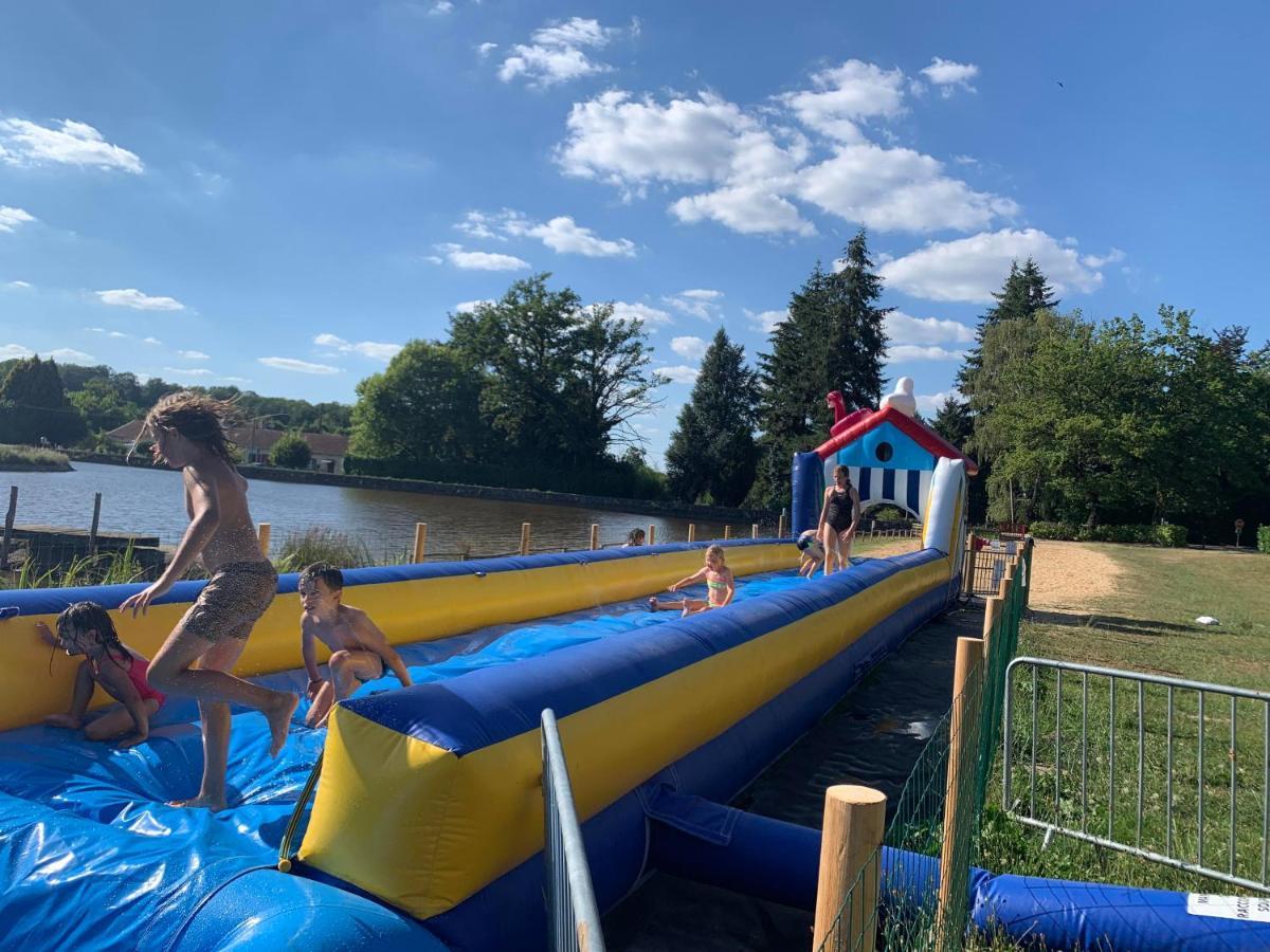 Camping Municipal De La Lande Nexon Exterior photo