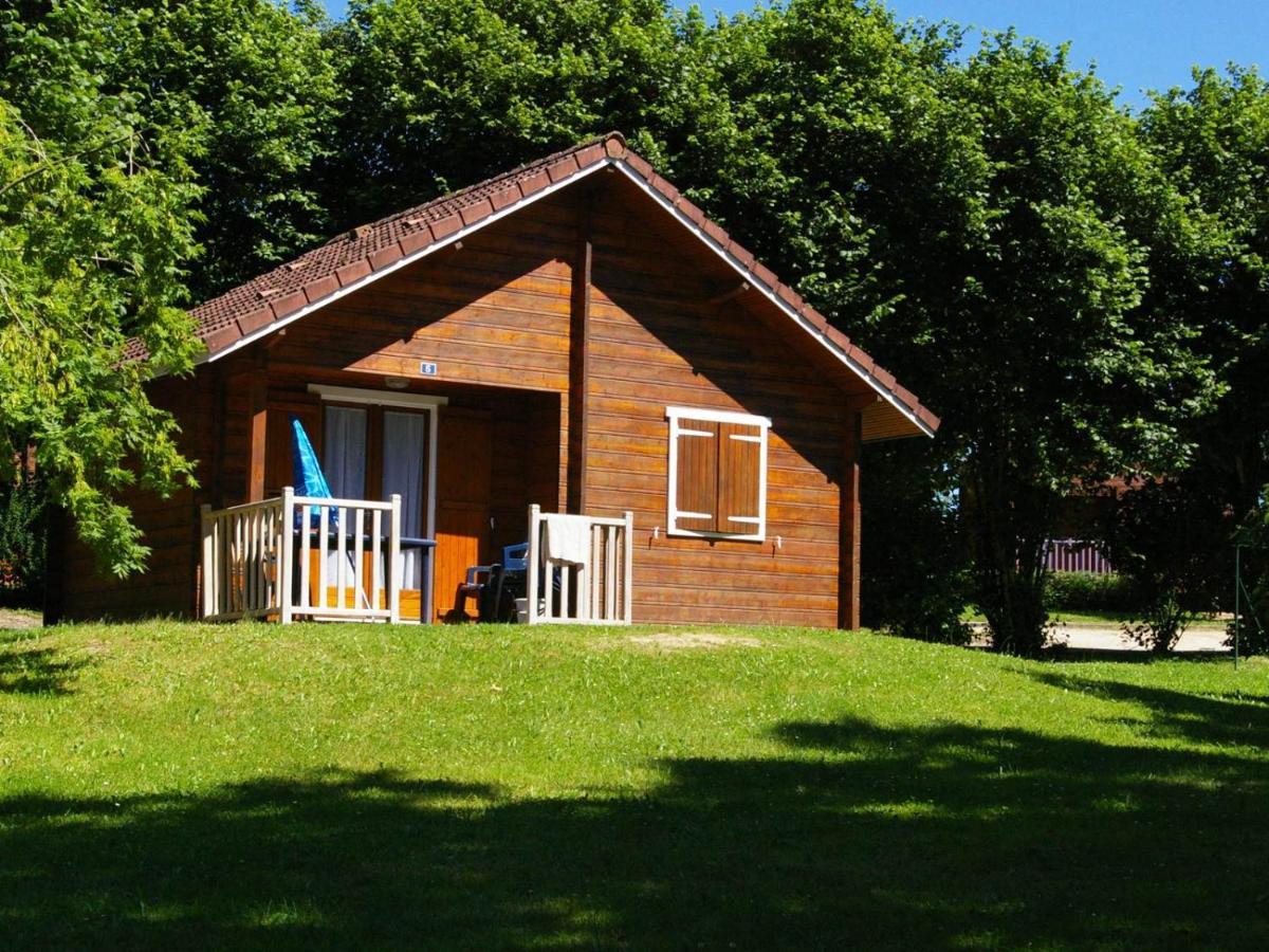 Camping Municipal De La Lande Nexon Exterior photo